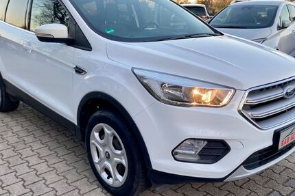 Ford Kuga 72.180 km 10.800 &euro; Moers 47445