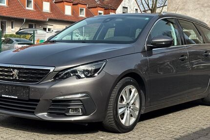 Peugeot 308 124.300 km 9.950 &euro; Essen 45327