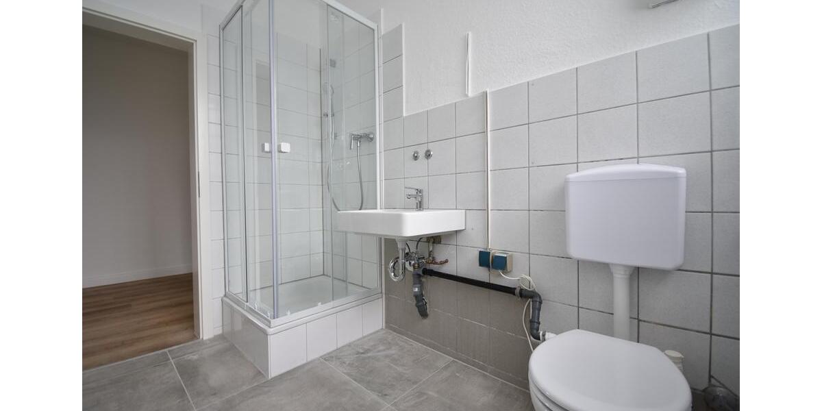 Etagenwohnung Essen Stadtkern - 3 Zimmer, 92 m&sup2;, 895&euro; | Angebot:24862007