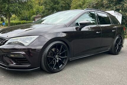Seat Leon 148.840 km 15.900 &euro; Herne 44628
