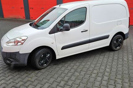 Peugeot Partner 108.000 km 4.850 € Gladbeck 45964