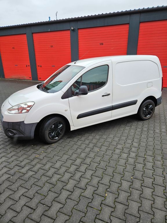 Peugeot Partner 108.000 km 4.850 € Gladbeck 45964