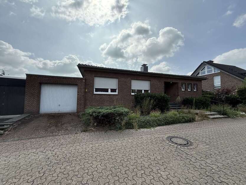 Haus zum Mieten in Meerbusch 1.950 € 119 m²