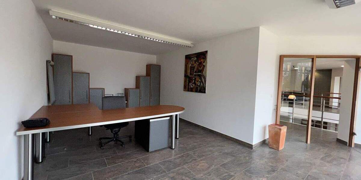 Gewerbeobjekt Herne Sodingen - 7 Zimmer, 274 m&sup2;, 3.300&euro; | Angebot:26379741