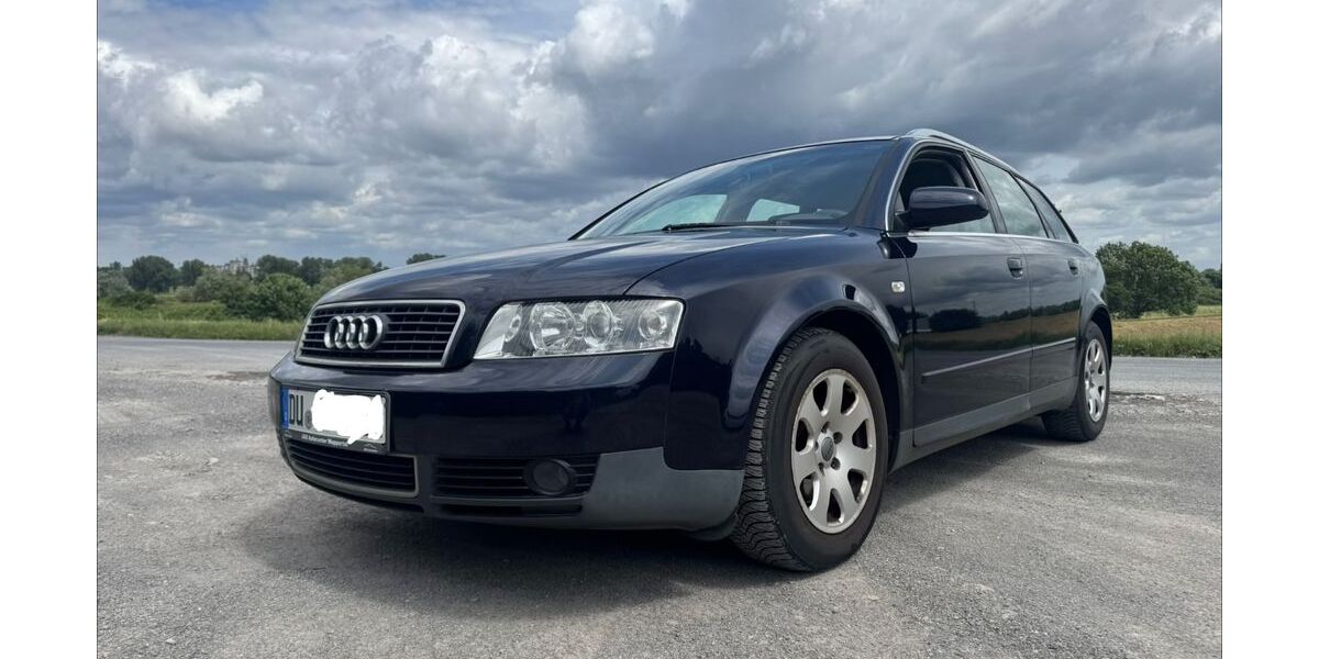 Audi A4 150.000 km 2.800 &euro; Duisburg 47228