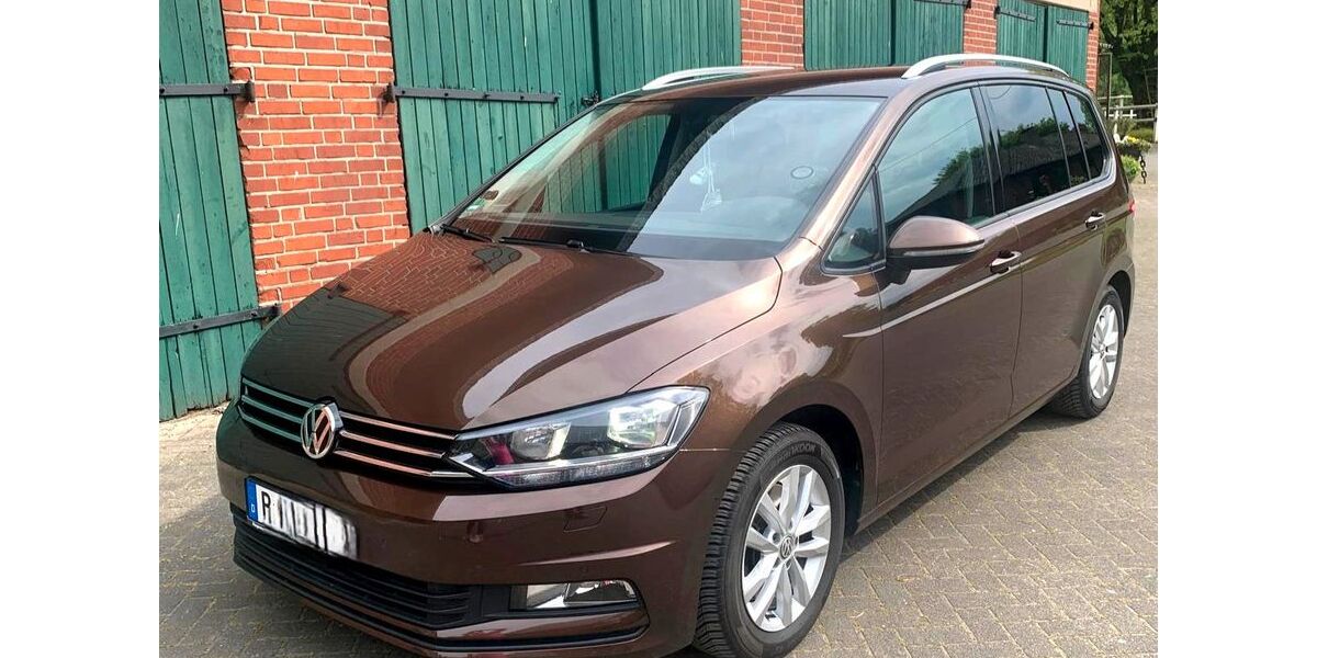 VW Touran 83.040 km 17.990 &euro; Bottrop 46244