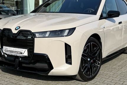 BMW iX 26.684 km 96.490 &euro; Mülheim 45472