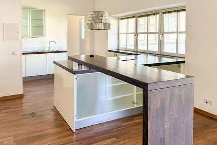 Wohnung zum Kaufen in Düsseldorf 648.000 € 164 m²