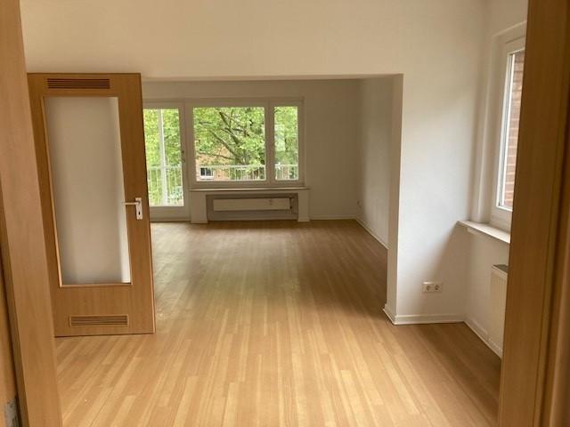 Etagenwohnung Duisburg Rheinhausen - 2.5 Zimmer, 76 m&sup2;, 467&euro; | Angebot:25339092