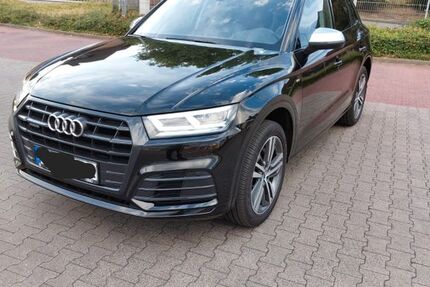 Audi Q5 68.000 km 29.500 € Oberhausen 46119
