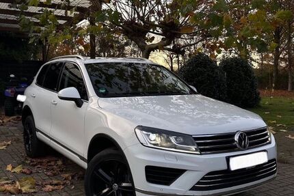 VW Touareg 158.000 km 24.500 € Schermbeck 46514