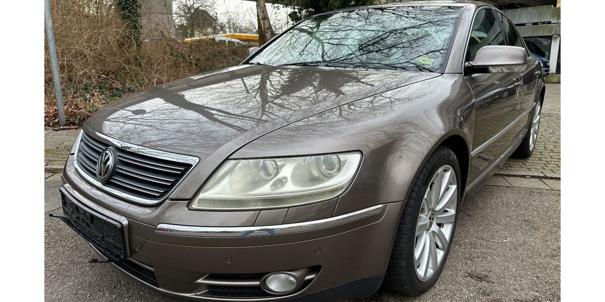VW Phaeton 227.246 km 3.100 € Essen 45276
