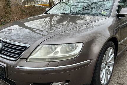 VW Phaeton 227.246 km 3.600 € Essen 45276