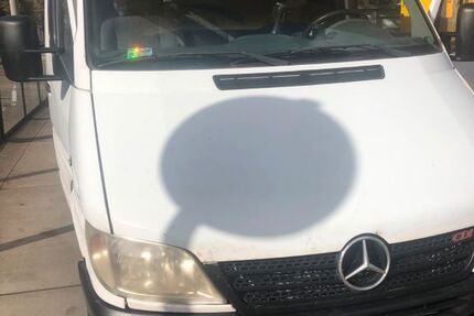 Mercedes-Benz Sprinter 377.200 km 3.300 &euro; Oberhausen, Nordrhein-Westfalen 46049