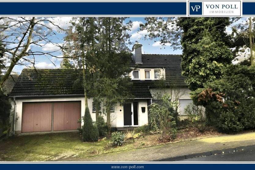 Freistehendes Einfamilienhaus mit Sanierungsbedarf in gesuchter Lage