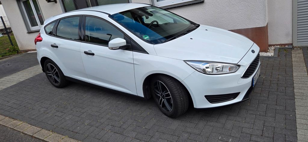 Ford Focus 45.000 km 10.200 &euro; Bochum 44879