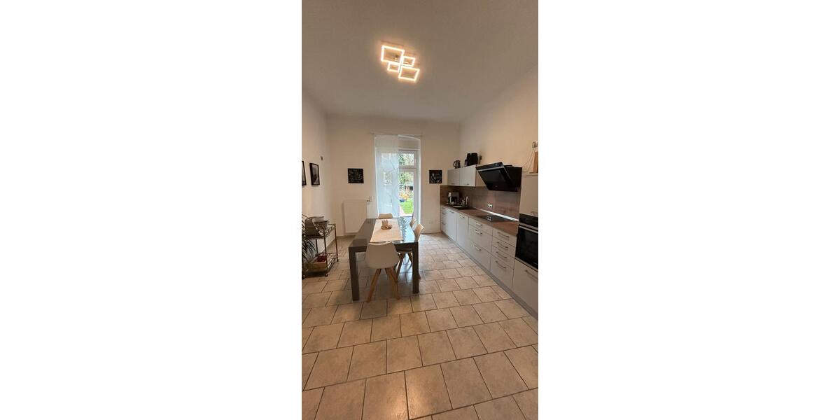 Erdgeschoßwohnung Herne Wanne - 4.5 Zimmer, 125 m&sup2;, 1.250&euro; | Angebot:25366801