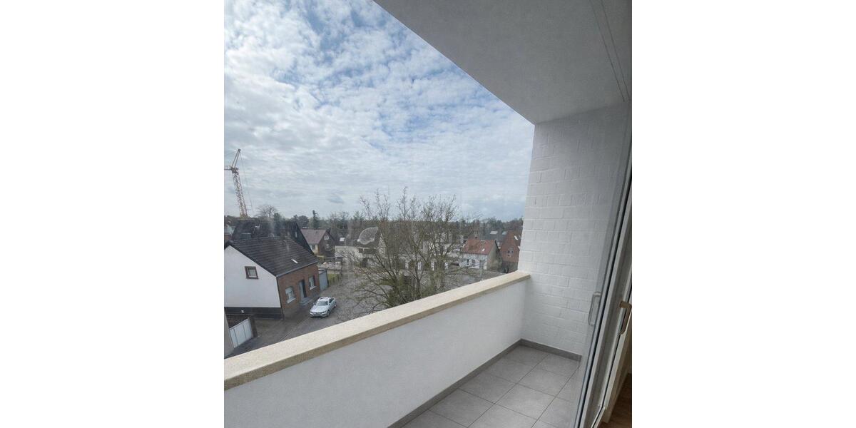 Etagenwohnung Duisburg Essenberg - 3 Zimmer, 87 m&sup2;, 750&euro; | Angebot:26338821
