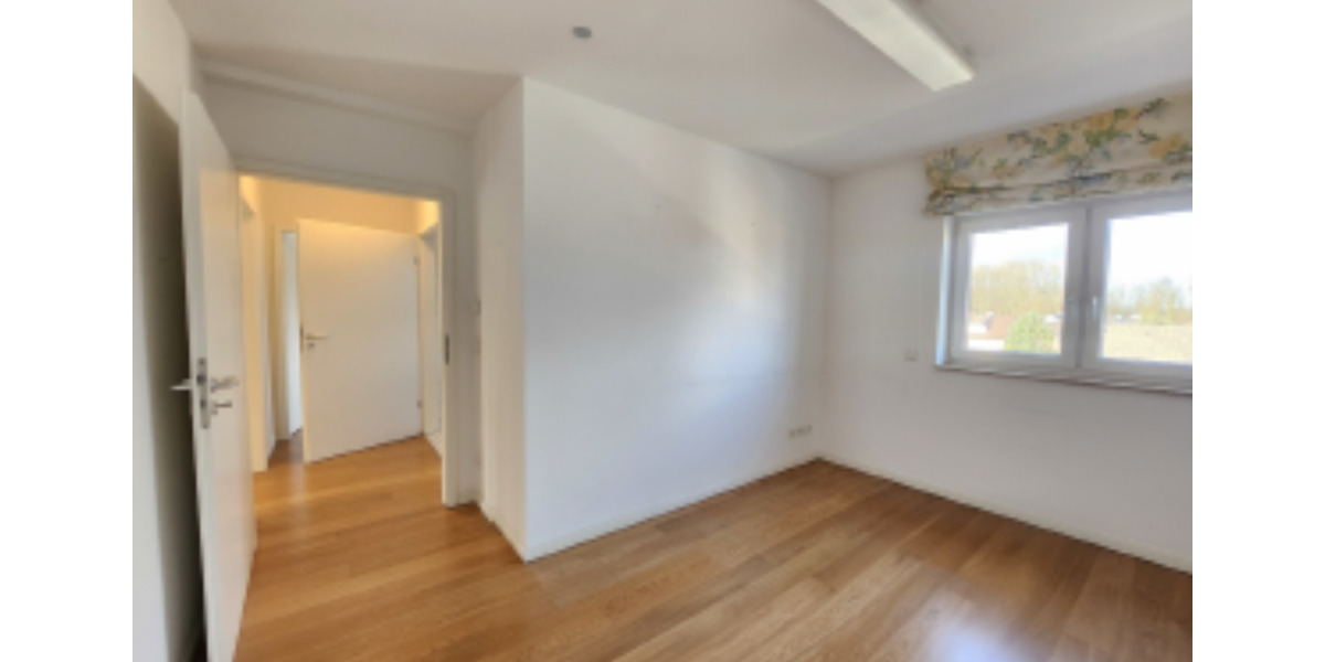 Wohnen mit Flair! Licht und Leben bietet diese Penthouse Wohnung 4.5 zimmer