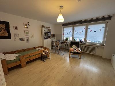 SOLIDE, POTENZIAL FÜR MEHRGENERATIONENWOHNEN - Mehrfamilienhaus, Wohnhaus Essen Stadtbezirk III | Angebot:27646393
