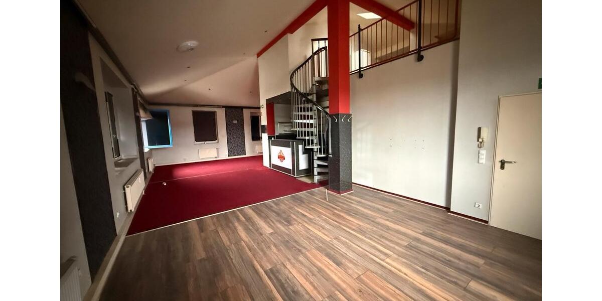Attraktive Gewerbefläche ca. 140 m² im Obergeschoss zu vermieten zimmer