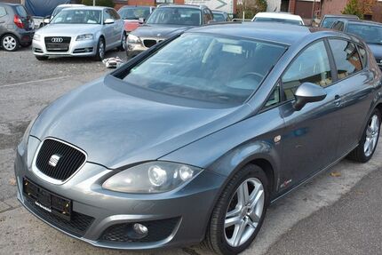 Seat Leon 82.700 km 8.980 &euro; Oberhausen 46145