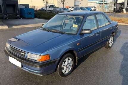 Mazda 323 95.000 km 2.450 &euro; Essen 45329