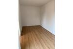 Sanierte zwei 2,5 Zimmer Wohnung mit Terrasse