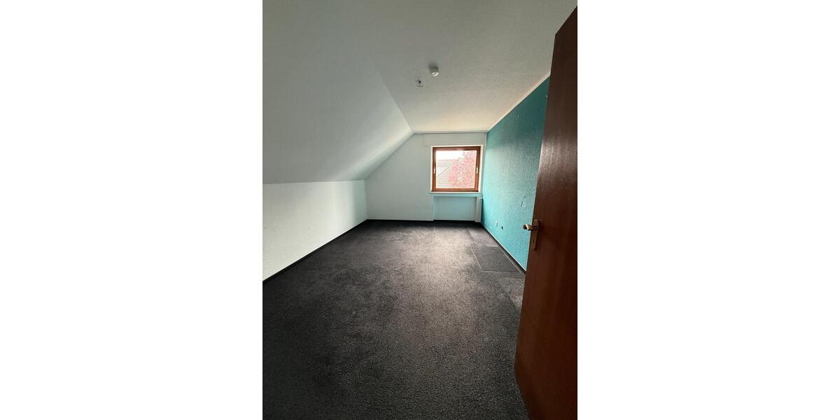 Etagenwohnung Neukirchen-Vluyn Vluyn - 3 Zimmer, 112 m&sup2;, 1.400&euro; | Angebot:26262968