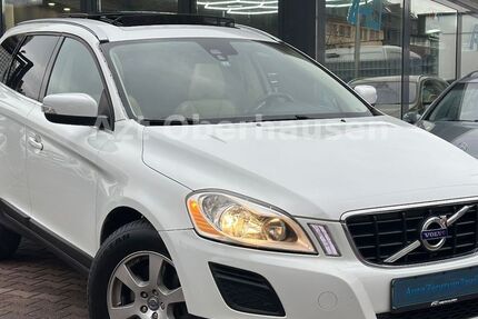 Volvo XC60 215.000 km 8.990 &euro; Oberhausen 46049