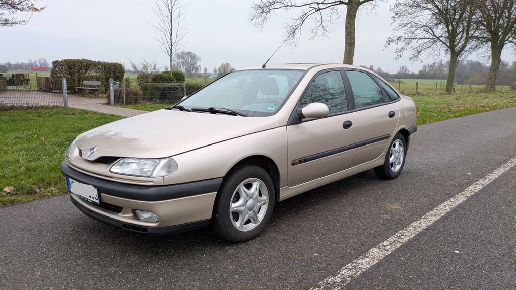 Renault Laguna 71.400 km 2.900 € Wesel 46487
