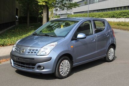 Nissan Pixo