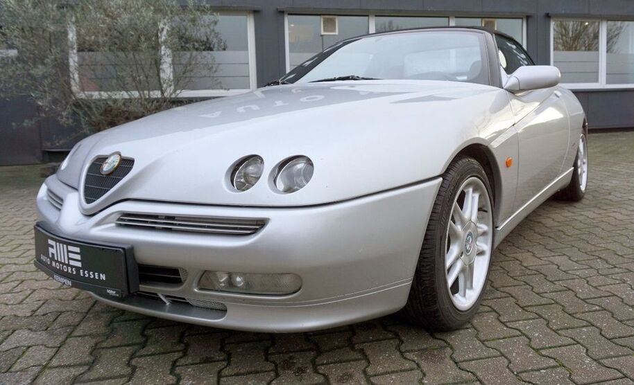 Alfa Romeo Spider 117.000 km 3.949 € Mülheim an der Ruhr 45478