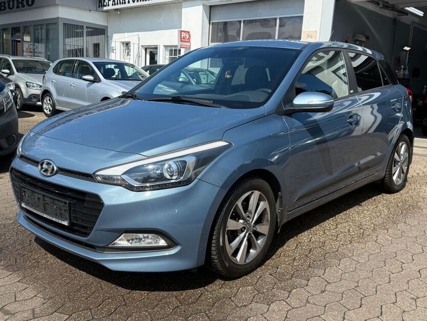 i20
