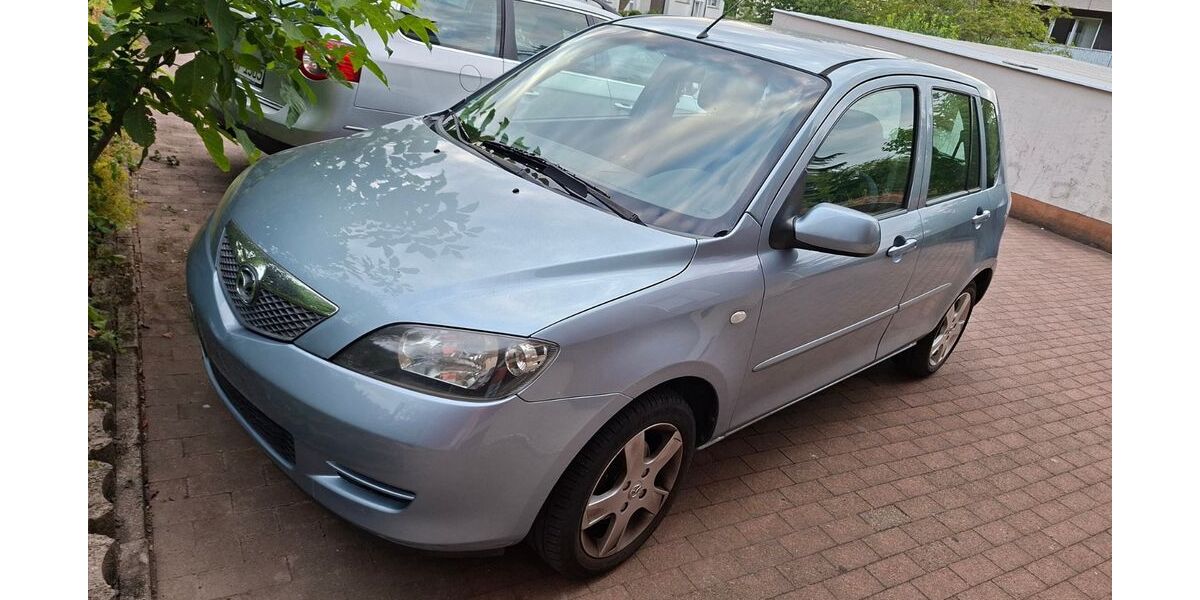 Mazda 2 144.000 km 2.150 &euro; Hattingen 45527