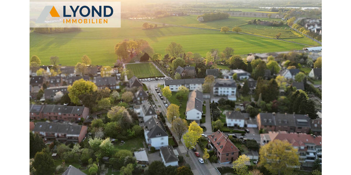 Exponierte Lage in Moers-Kapellen Doppelhaushälfte mit Potenzial- ruhige und zentrale Lage 8 zimmer