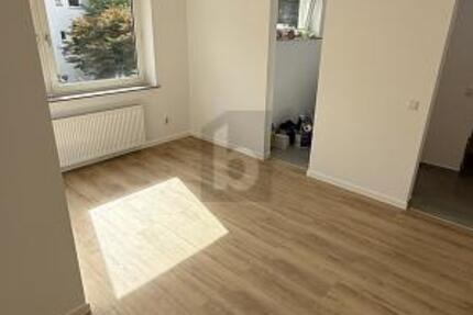 SINGLE - WOHNTRAUM IN ZENTRALER LAGE