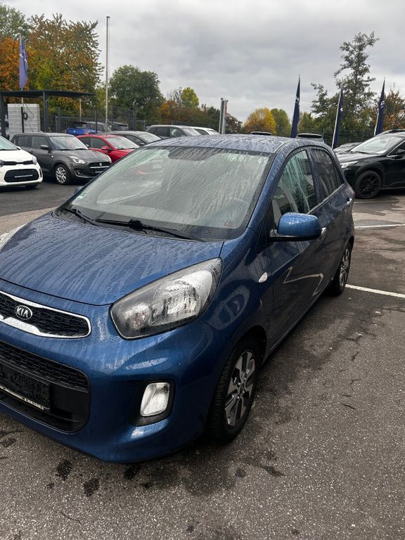 Kia Picanto 74.186 km 7.999 € Gelsenkirchen 45899