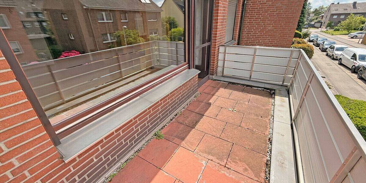 Etagenwohnung Dinslaken Bruch - 3 Zimmer, 79 m&sup2;, 180.000&euro; | Angebot:26816645
