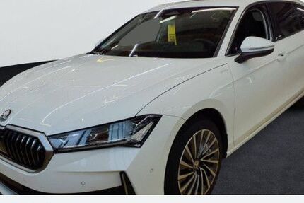 Skoda Superb 9.616 km 39.330 € Bochum 44809