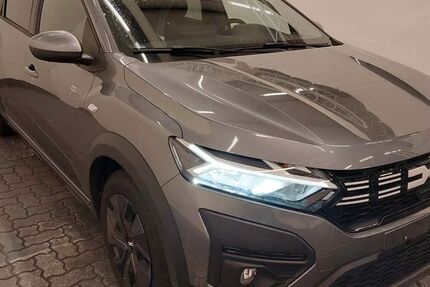 Dacia Jogger 14.000 km 19.980 € Essen 45307