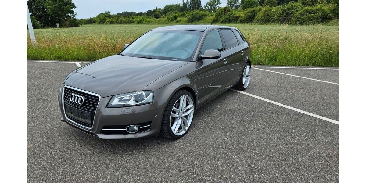 Audi A3 184.000 km 6.999 &euro; Wesel 46485