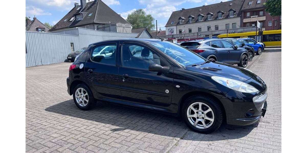 Peugeot 206 147.000 km 2.222 &euro; Mülheim 45473