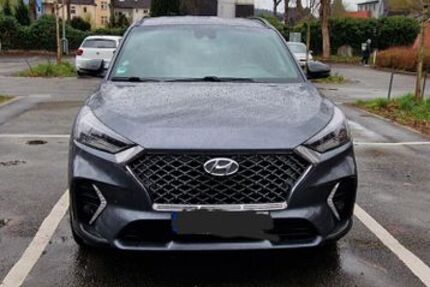 Hyundai TUCSON 72.100 km 25.000 &euro; Hattingen 45525