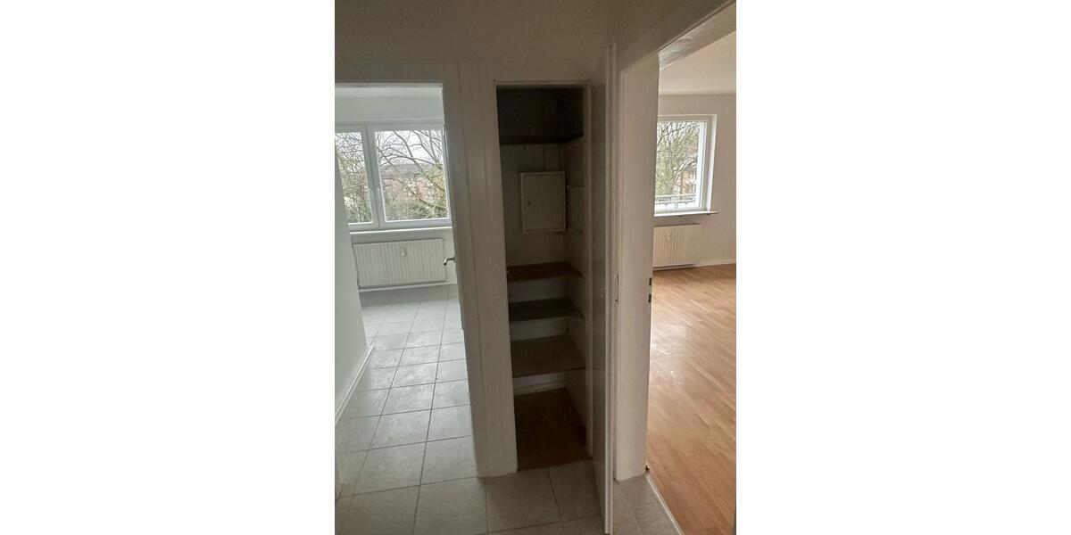 Etagenwohnung Oberhausen Alstaden - 3 Zimmer, 65 m&sup2;, 460&euro; | Angebot:26335337