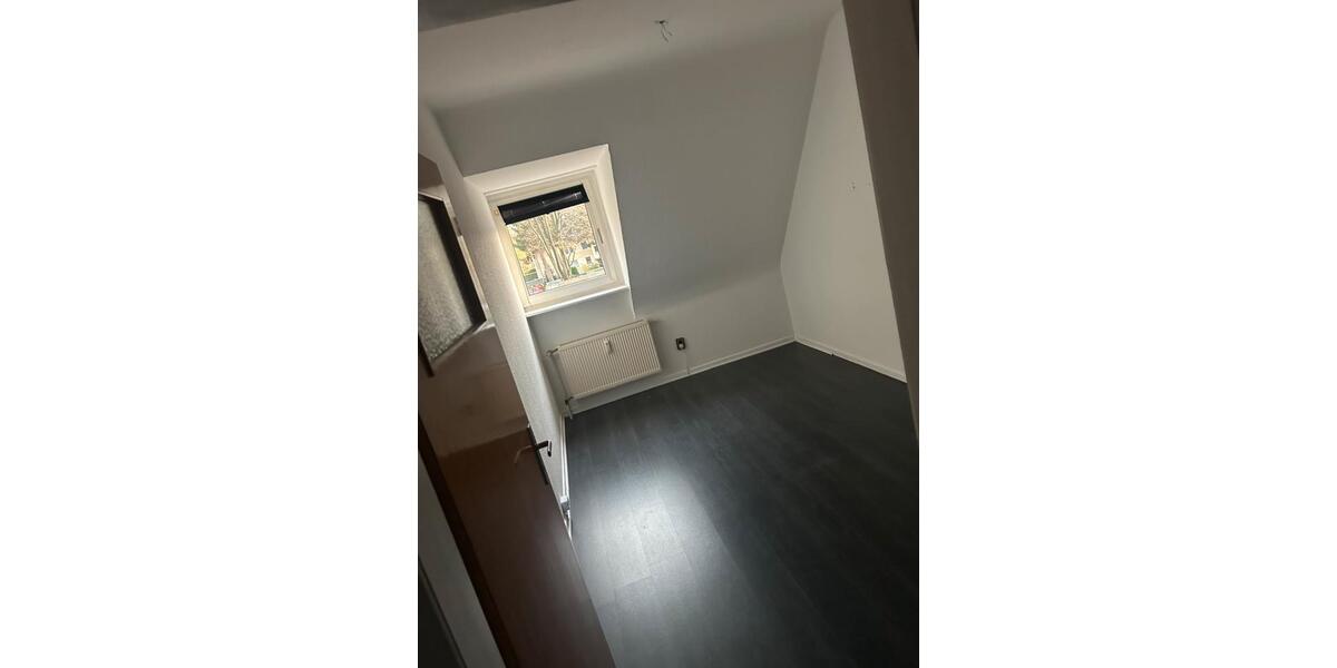 Wohnung Dachgeschosswohnung zimmer