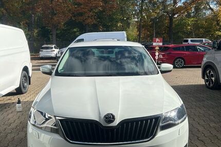 Skoda Rapid 67.713 km 9.800 € Bochum 44795