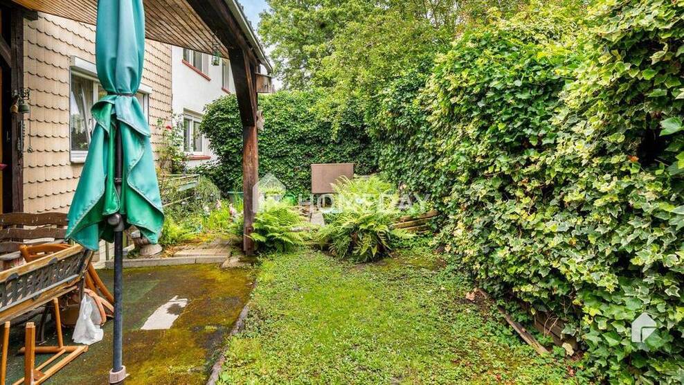 Attraktives Mehrfamilienhaus mit 3 Wohneinheiten in ruhiger Lage