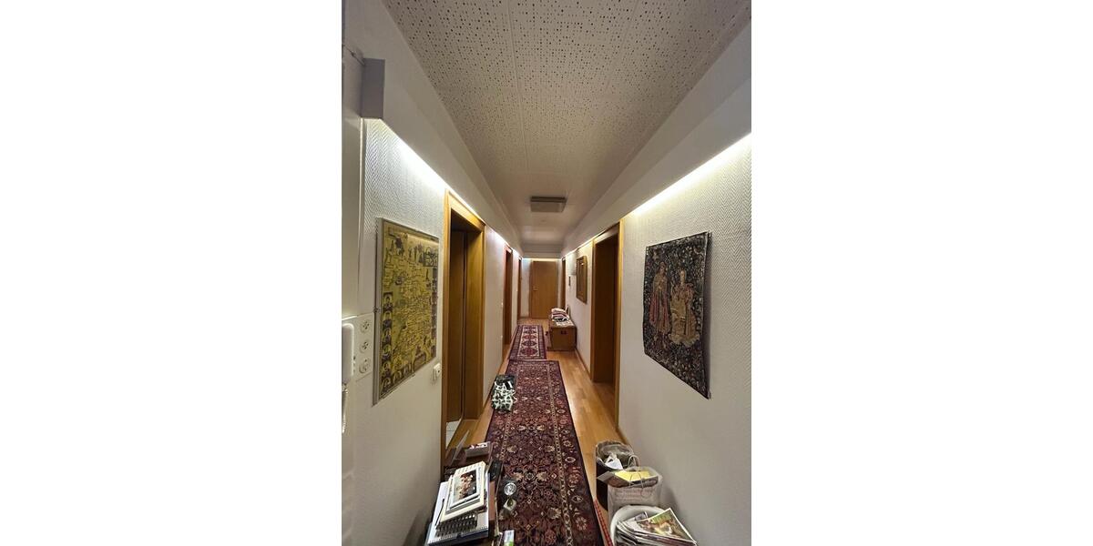 Mietwohnung (125qm Wohnfläche - 1. Etage - Kaltmiete 900€) 5 zimmer