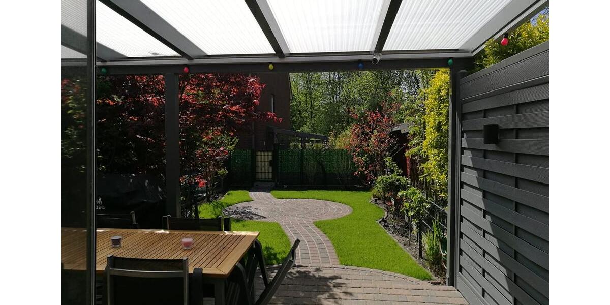 Modernes RMH mit Smart Home, hochw. Ausstattung und gepfl. Garten 5 zimmer